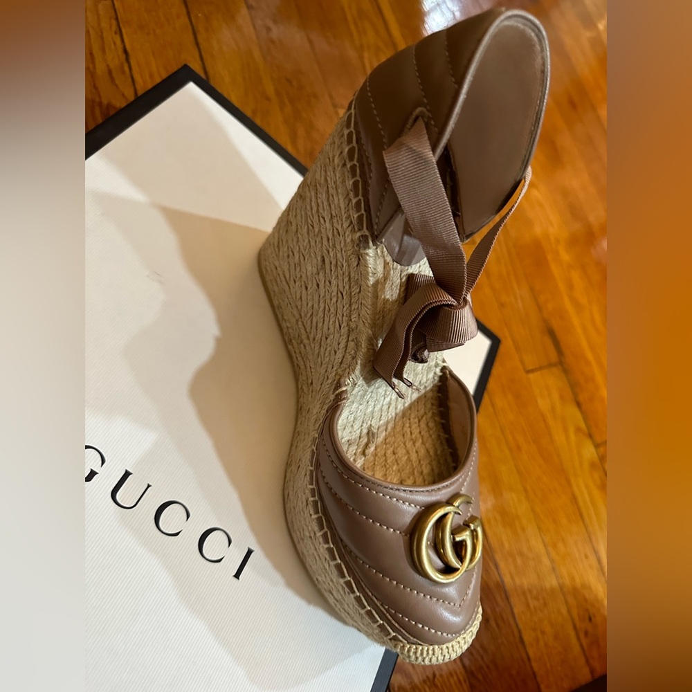 Gucci wedges